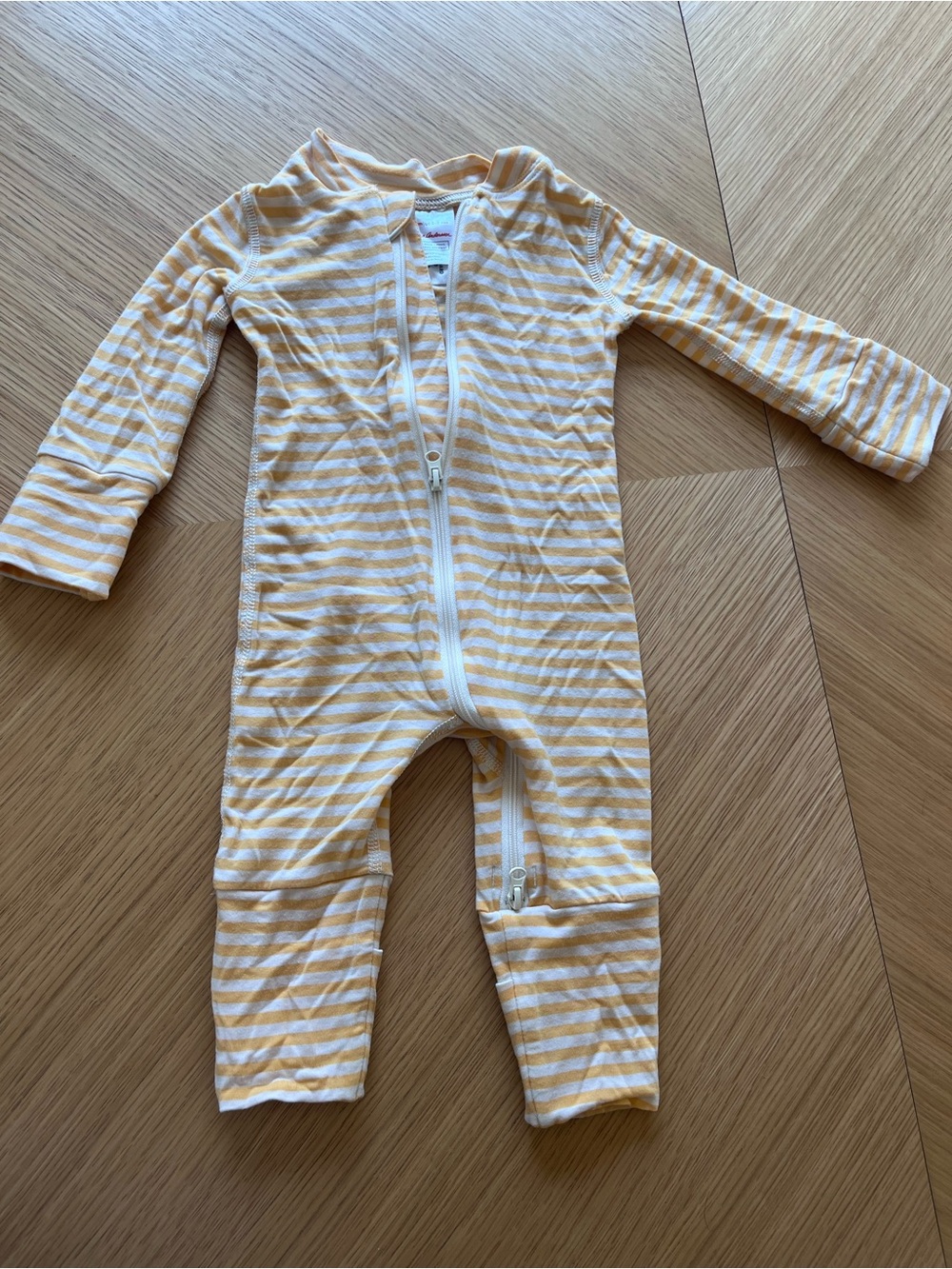 Hanna Andersson | HannaSoft 2-Way Zip Marigold/Ecru Sleeper | 0-3 months